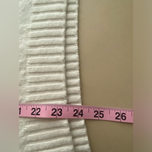 KJUS- women’s wool/cashmere mix blend sweater - Picture 9 of 16